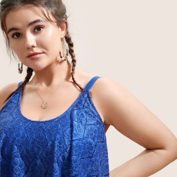 BloomChic Blue Bathing suit top with Adjustable Straps - Picture 4 of 5